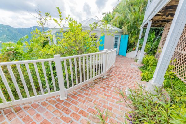 Real Estate Spotlight: St. John is Calling You Home for the Holidays 4