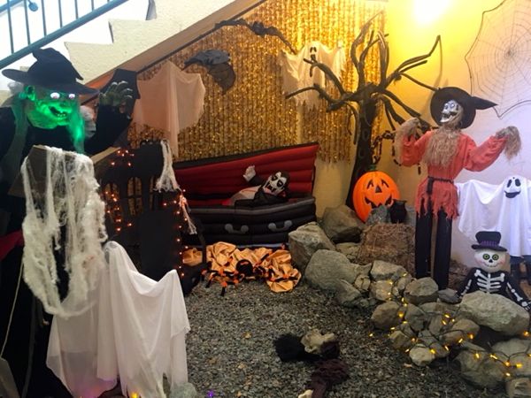 halloween marketplace 2015