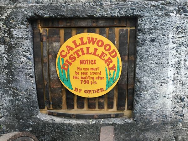 callwood no one on property sign