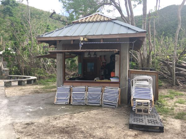 trunk rental hut
