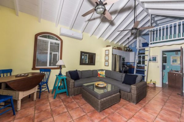 Real Estate Spotlight: Side by Side Coral Bay Cottages with Endless Opportunities! 4