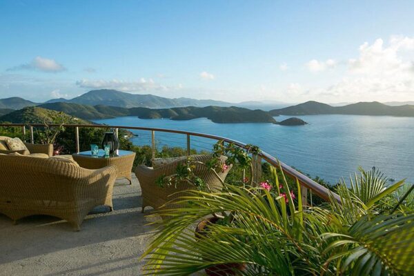Enter to Win: Seven Nights, Two Islands, One Winner 8